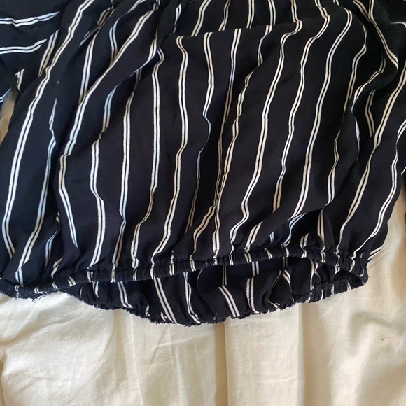 Brandy Melville Off the Shoulder Blouse - Picture 2 of 5